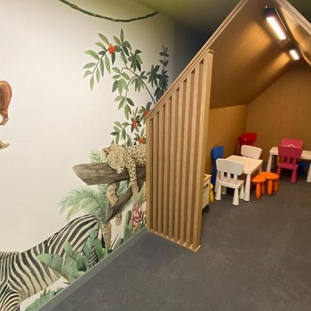 Apartament Magma Z Basenem Morska Klifowa レバル エクステリア 写真